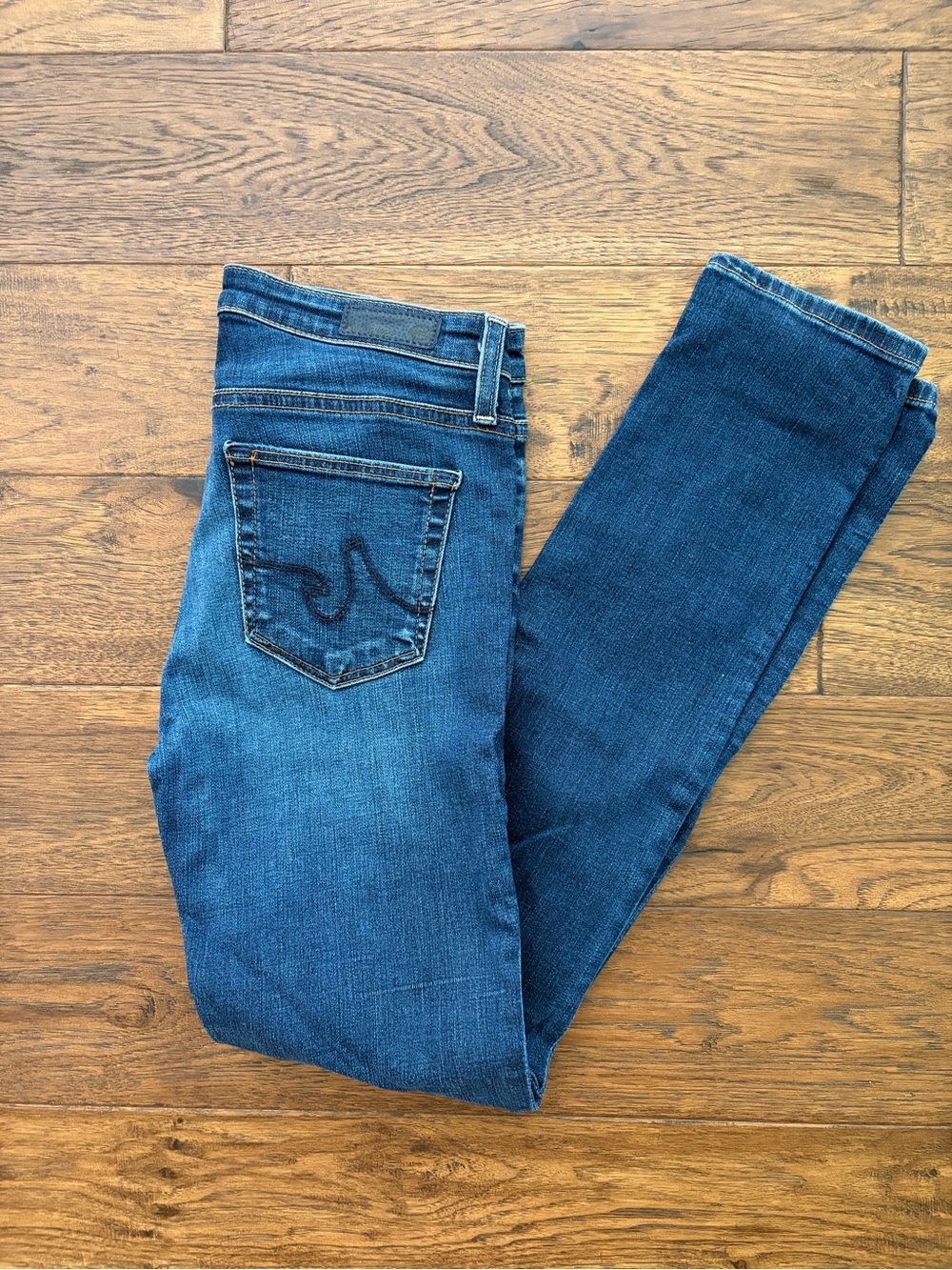 AG the prima mid-rise cigarette jeans